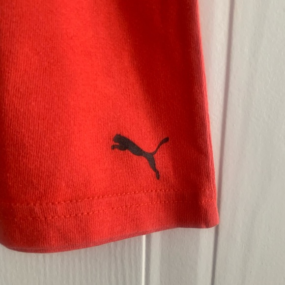 Puma T-shirt - Picture 7 of 7